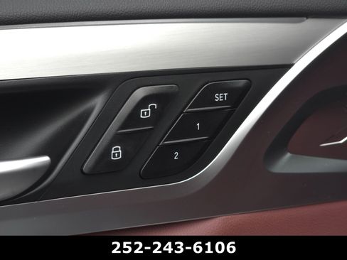 Used 2025 BMW X4 xDrive30i w/ Premium Package image 25