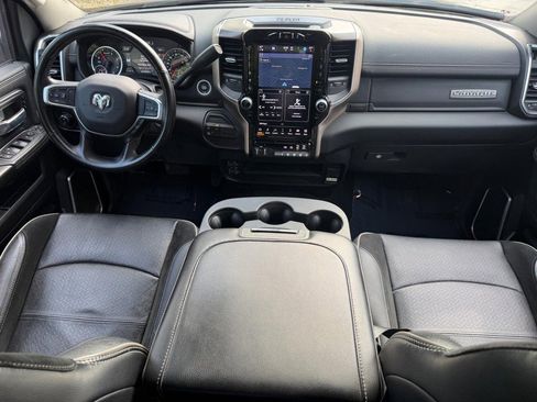 Used 2024 RAM 2500 Laramie AWD/4WD image 11