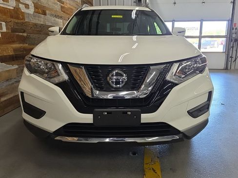 Used 2020 Nissan Rogue S AWD/4WD image 3