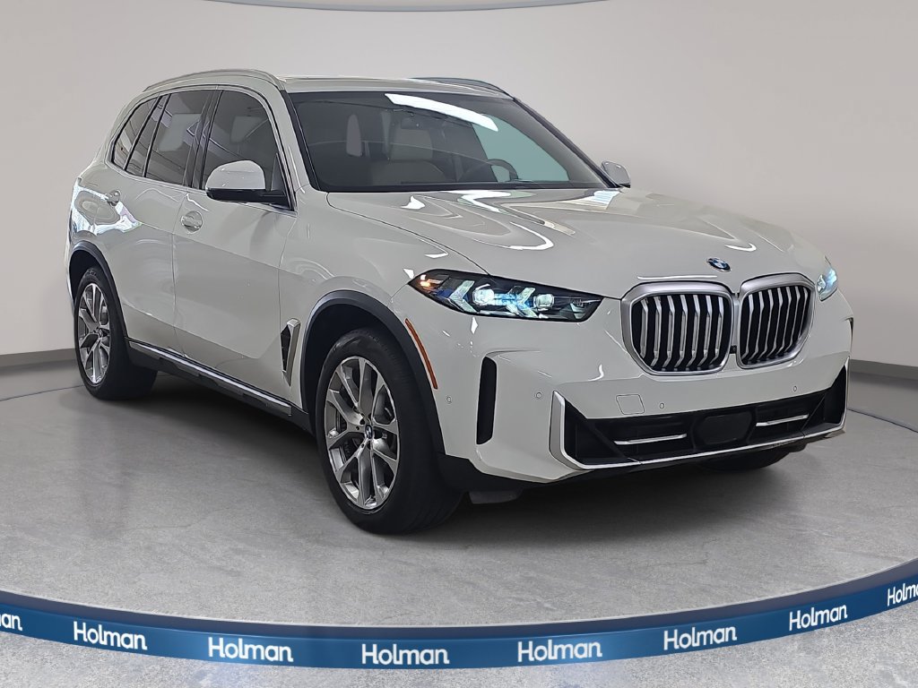 Certified 2024 BMW X5 sDrive40i w/ Premium Package RWD image 3