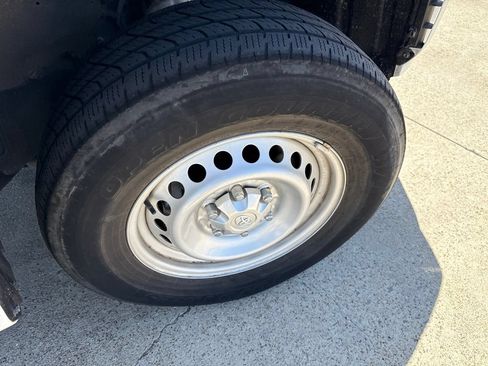 Used 2024 Toyota Tacoma SR RWD image 12