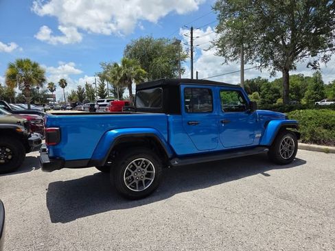 Used 2021 Jeep Gladiator Overland w/ Popular Equipment Package AWD/4WD image 14