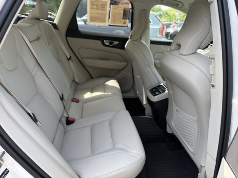 Certified 2026 Volvo XC60 B5 Ultra w/ Protection Package Premier AWD/4WD image 33