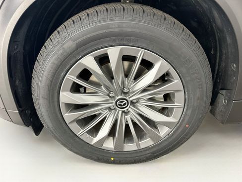 Used 2024 MAZDA CX-90 Plug-In Hybrid w/ Preferred AWD/4WD image 38