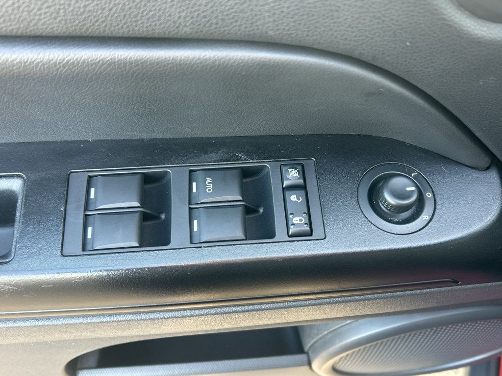 Used 2011 Jeep Compass Sport FWD image 12
