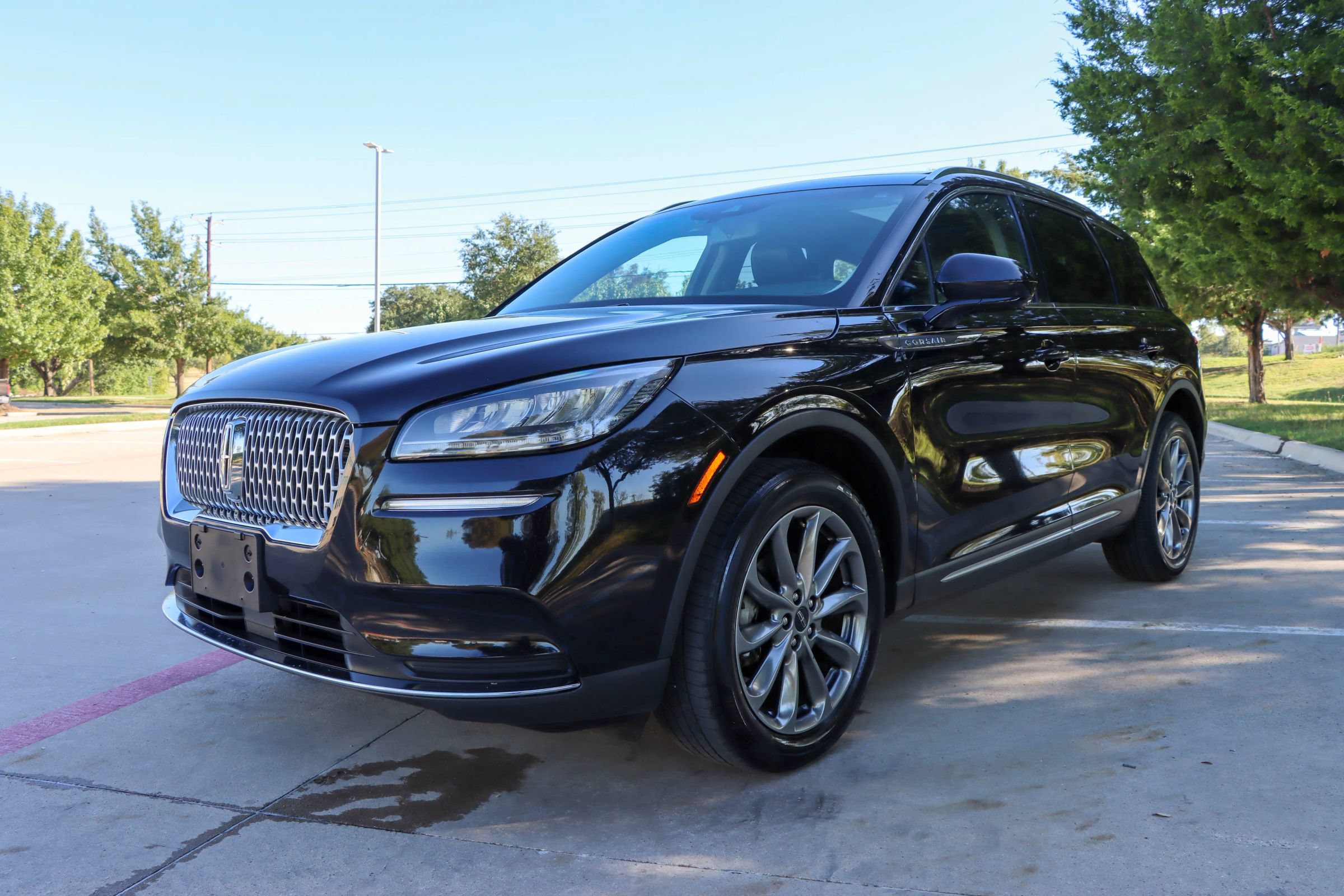 Used 2020 Lincoln Corsair AWD w/ Premium Package image 3
