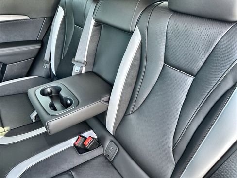 New 2026 Buick Envision Sport Touring image 18