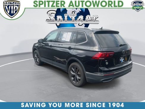 Used 2023 Volkswagen Tiguan SE w/ Panoramic Sunroof Package image 7