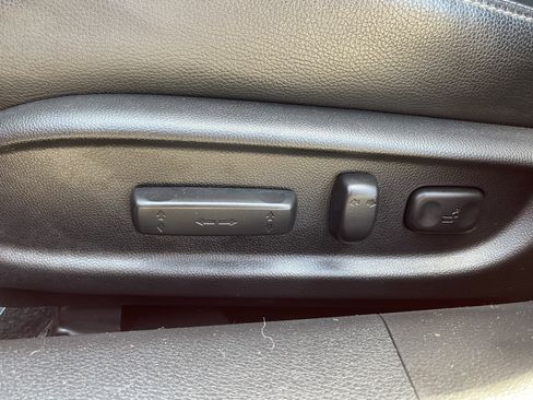 Used 2016 Honda Accord Sport image 17