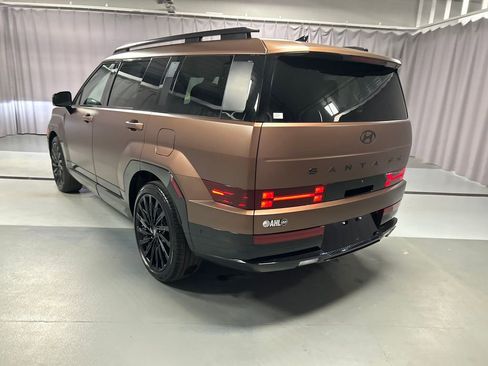 Used 2025 Hyundai Santa Fe Calligraphy image 5