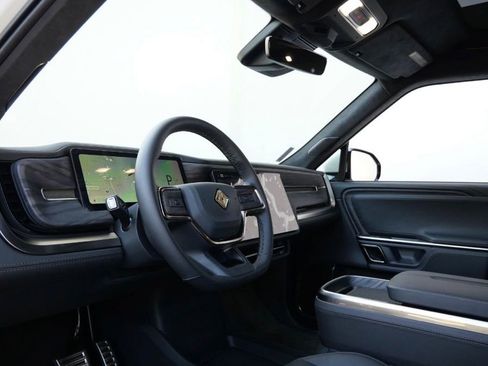 Used 2023 Rivian R1T Adventure image 14