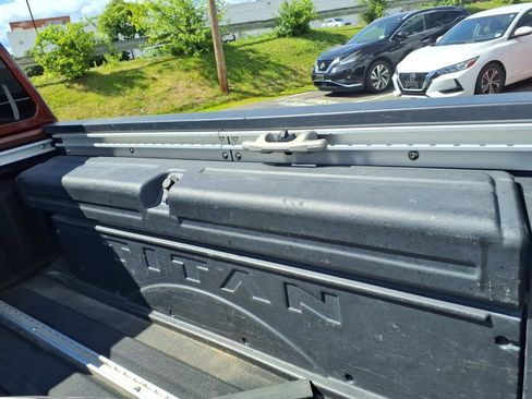 Used 2019 Nissan Titan Platinum Reserve w/ Platinum Utility Package AWD/4WD image 19