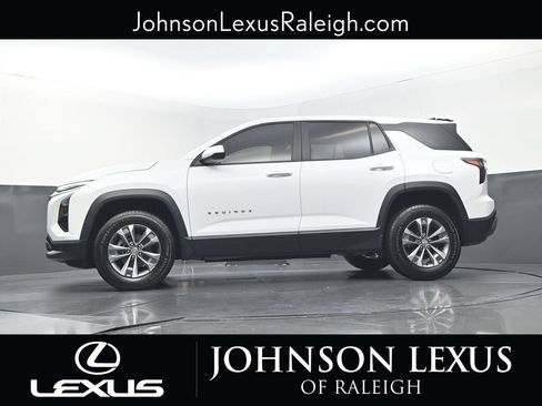 Used 2025 Chevrolet Equinox LT FWD image 21