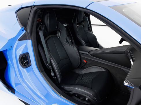 Used 2023 Chevrolet Corvette Z06 w/ Battery Protection Package RWD image 38