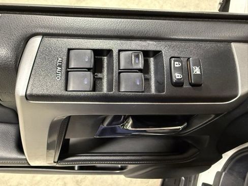 Used 2020 Toyota 4Runner SR5 image 8