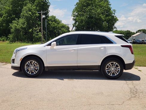 Used 2022 Cadillac XT5 Premium Luxury FWD image 4