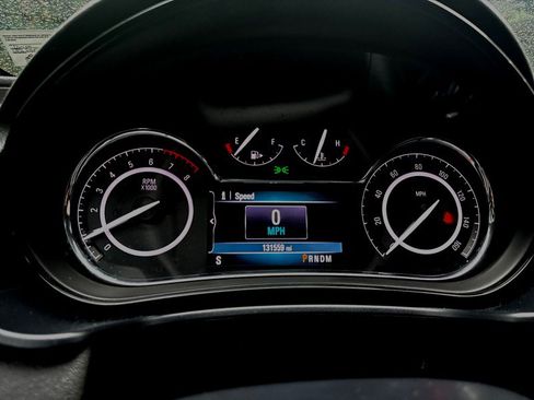 Used 2015 Buick Regal FWD image 18