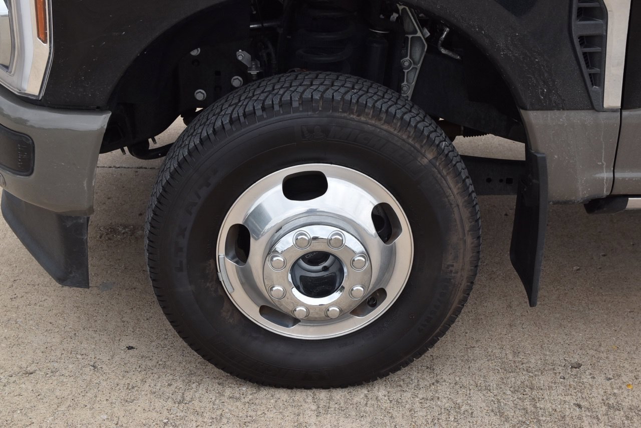 Certified 2026 Ford F350 King Ranch AWD/4WD image 10
