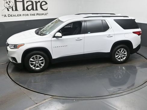 Used 2019 Chevrolet Traverse LT image 58