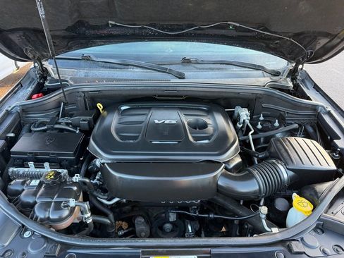 Used 2019 Jeep Grand Cherokee Limited image 39