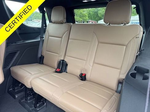 Used 2023 Chevrolet Tahoe Premier w/ Premium Package 2 AWD/4WD image 24
