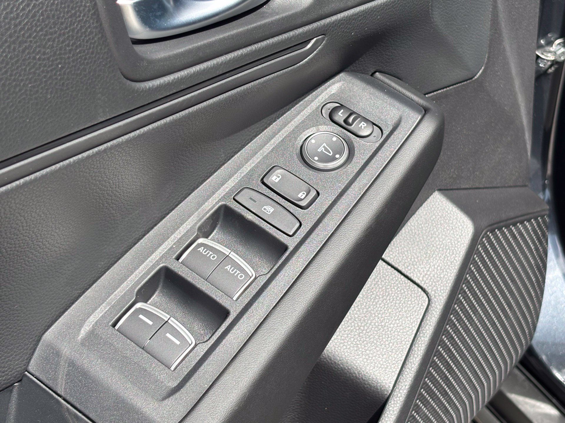 New 2026 Honda Accord LX image 18