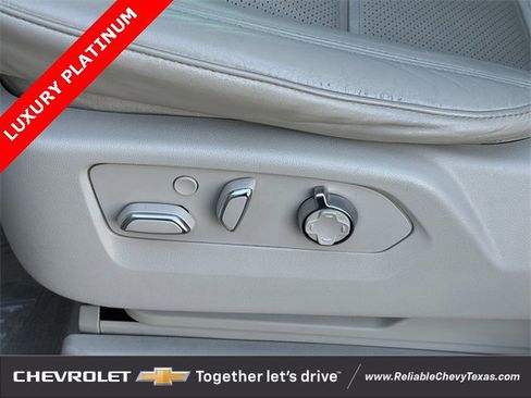 Used 2021 Cadillac Escalade Premium Luxury Platinum image 38