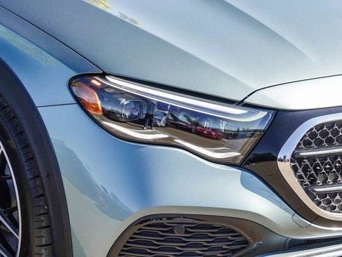 New 2025 Mercedes-Benz E 450 4MATIC All-Terrain Wagon image 8