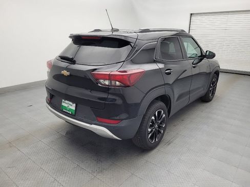 Used 2021 Chevrolet TrailBlazer LT w/ Convenience Package FWD image 9
