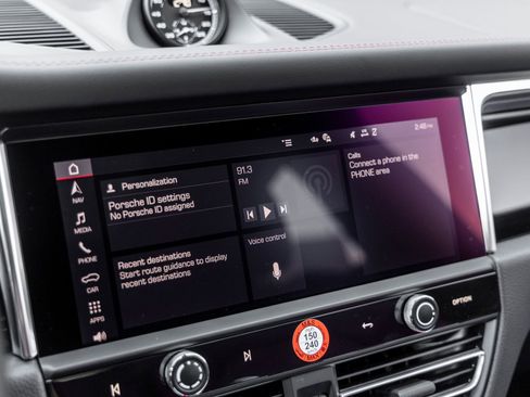 New 2026 Porsche Macan S image 32