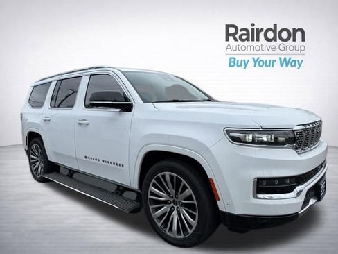 Used 2023 Jeep Grand Wagoneer Series III AWD/4WD image 1