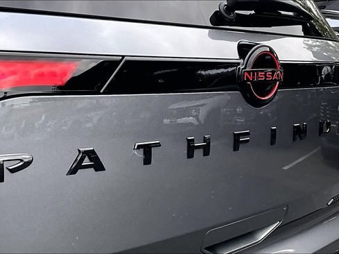 New 2026 Nissan Pathfinder Rock Creek image 15