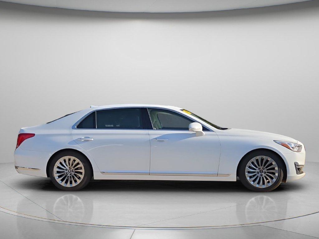 Used 2017 Genesis G90 3.3T Premium RWD image 9