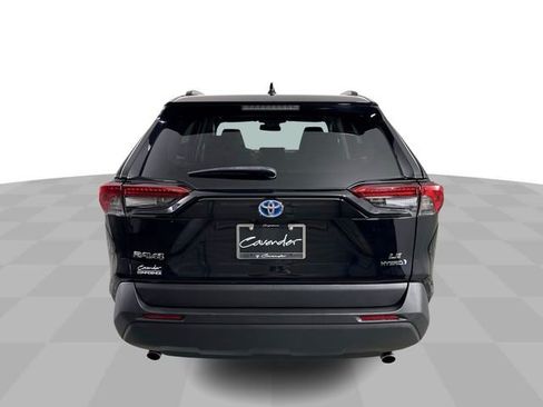 Used 2023 Toyota RAV4 LE AWD/4WD image 7