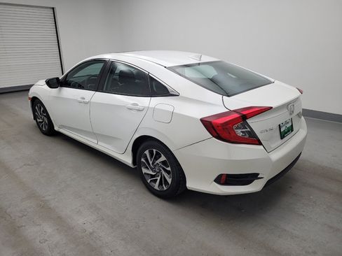Used 2017 Honda Civic EX image 3