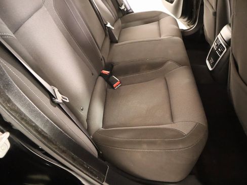 Used 2022 Dodge Charger SXT image 13