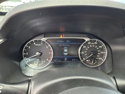 Used 2019 Nissan Altima 2.5 SV FWD image 18