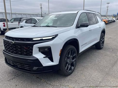 New 2026 Chevrolet Traverse RS image 7