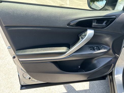 Used 2025 Mitsubishi Eclipse Cross ES AWD/4WD image 25