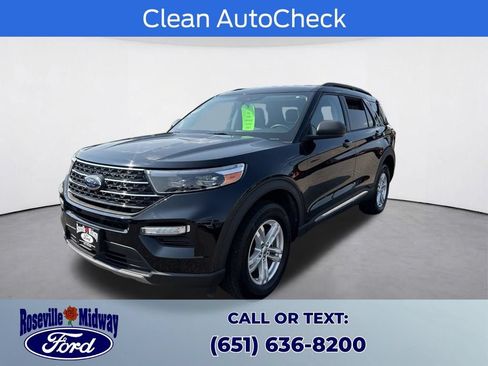 Used 2023 Ford Explorer XLT w/ Equipment Group 202A AWD/4WD image 3
