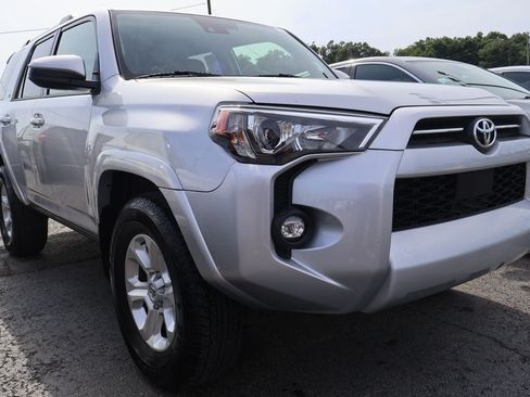 Used 2024 Toyota 4Runner SR5 RWD image 2