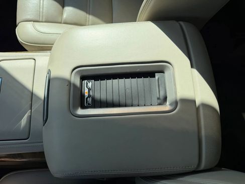 Used 2017 GMC Yukon XL Denali w/ Open Road Package image 31