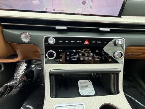 New 2026 Genesis GV80 3.5T Prestige AWD/4WD image 19