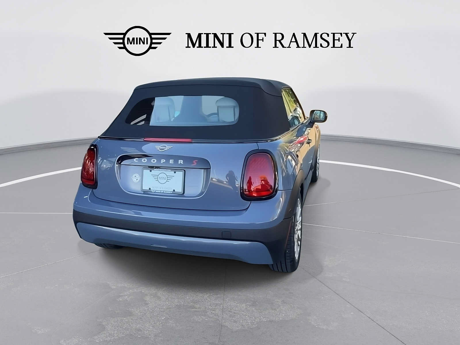 Used 2025 MINI Cooper S FWD image 7