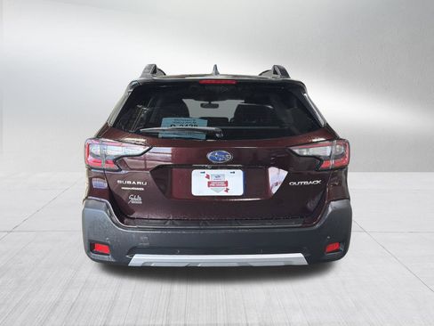 Used 2025 Subaru Outback Limited image 6