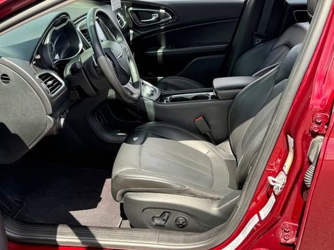 Used 2016 Chrysler 200 C image 20