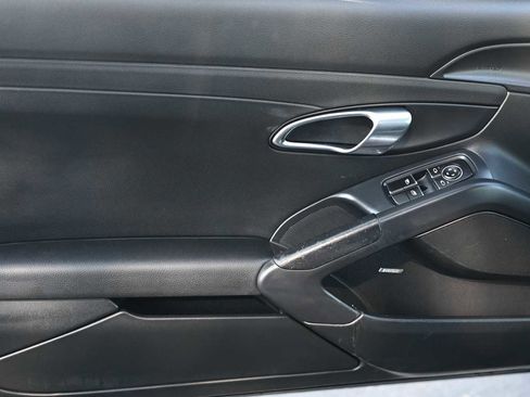 Used 2013 Porsche Boxster image 24