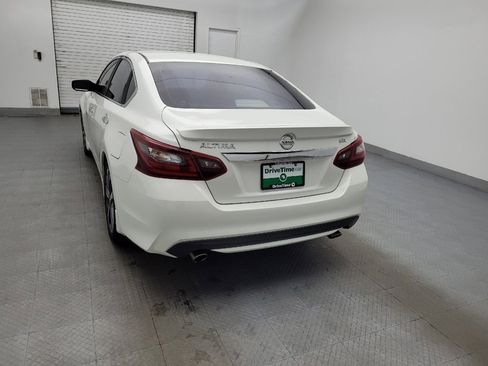 Used 2017 Nissan Altima 2.5 SR image 6