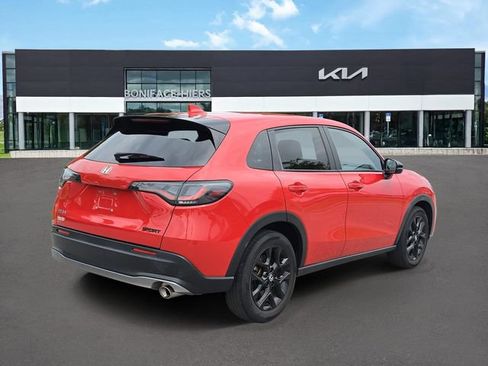 Used 2024 Honda HR-V Sport image 4