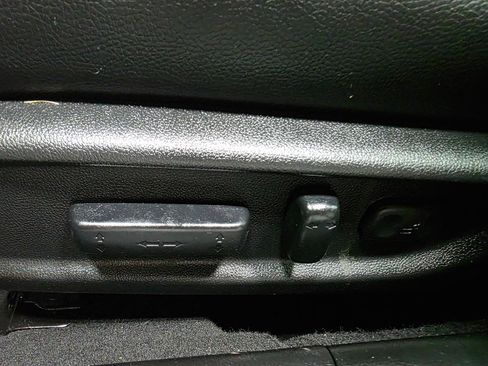 Used 2016 Honda Accord Touring image 17